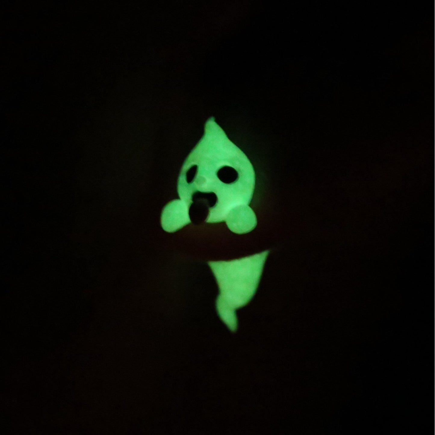 Lysande Spökörhängen